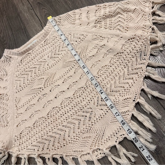 Garnet Hill Kids Poncho Cream Crochet Large Organic Cotton Boho Fringe Western - Picture 10 of 10